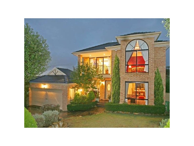 22 Lawrence Drive, Berwick VIC 3806