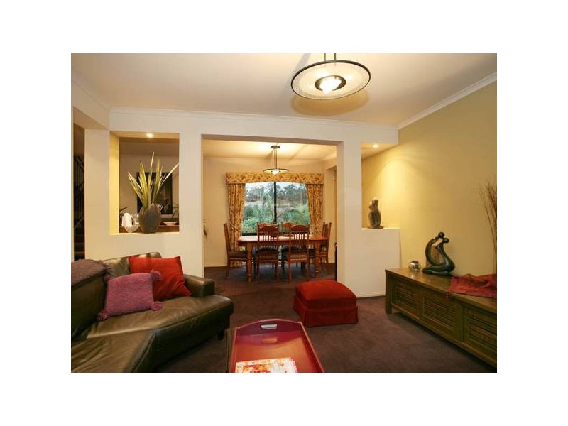 22 Lawrence Drive, Berwick VIC 3806