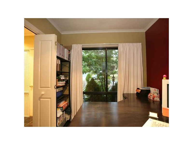 22 Lawrence Drive, Berwick VIC 3806