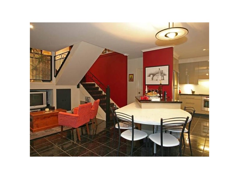 22 Lawrence Drive, Berwick VIC 3806