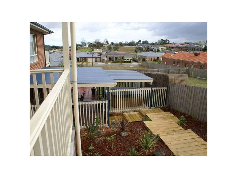 9 Whitaker Place, Beaconsfield VIC 3807