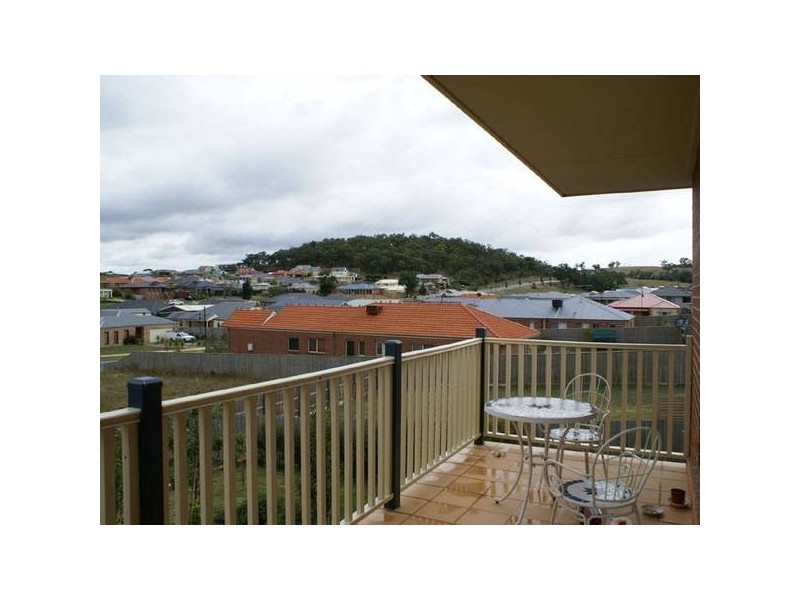 9 Whitaker Place, Beaconsfield VIC 3807