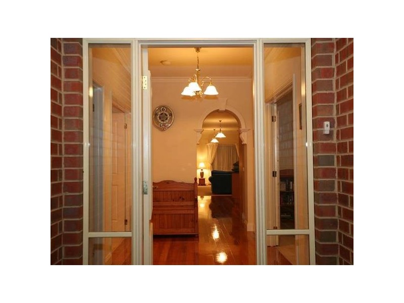 9 Whitaker Place, Beaconsfield VIC 3807