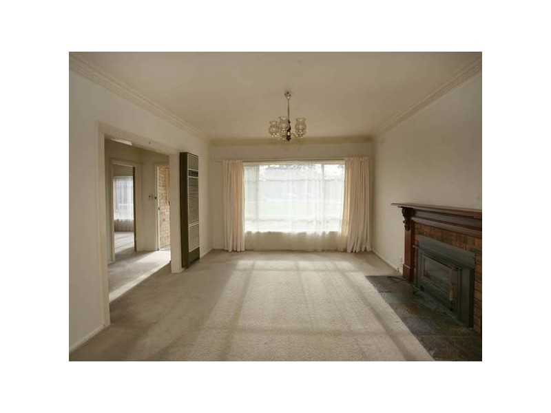 13 Burton Road, Beaconsfield Upper VIC 3808