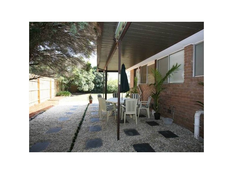 2 Greystoke Court, Berwick VIC 3806