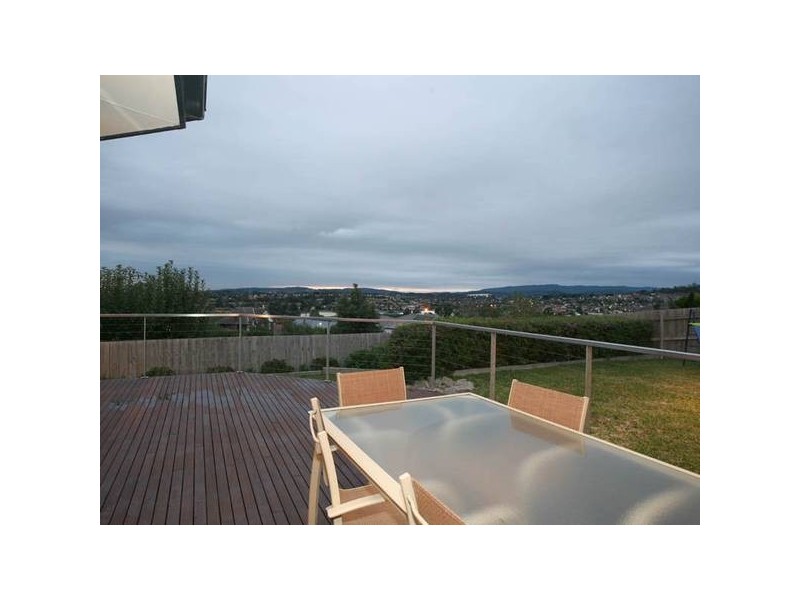 7 Radiata Rise, Narre Warren VIC 3805