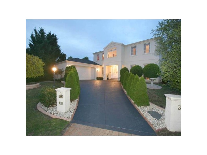 3 Abbey Dale Court, Berwick VIC 3806