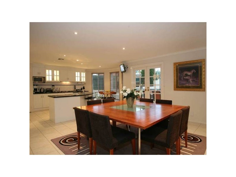 3 Abbey Dale Court, Berwick VIC 3806