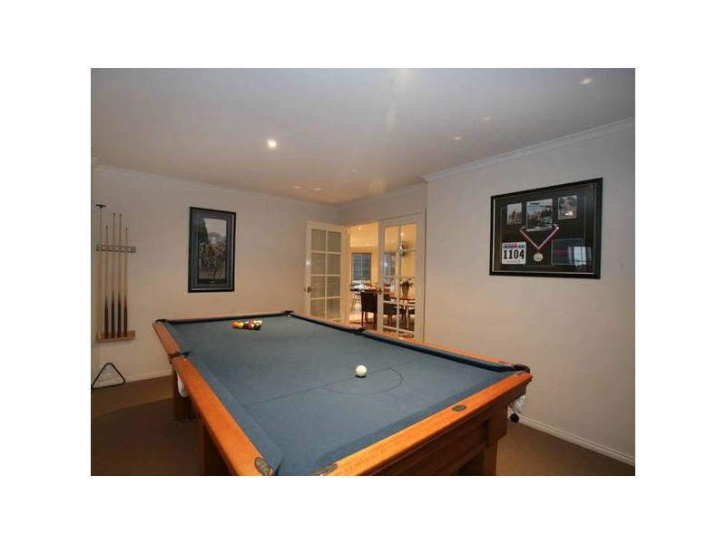 3 Abbey Dale Court, Berwick VIC 3806