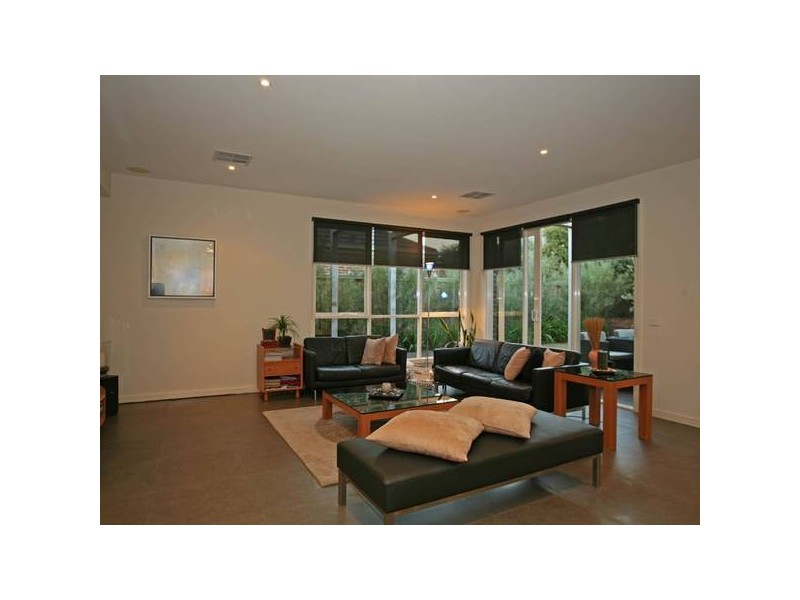 3 Oakmoss Place, Berwick VIC 3806