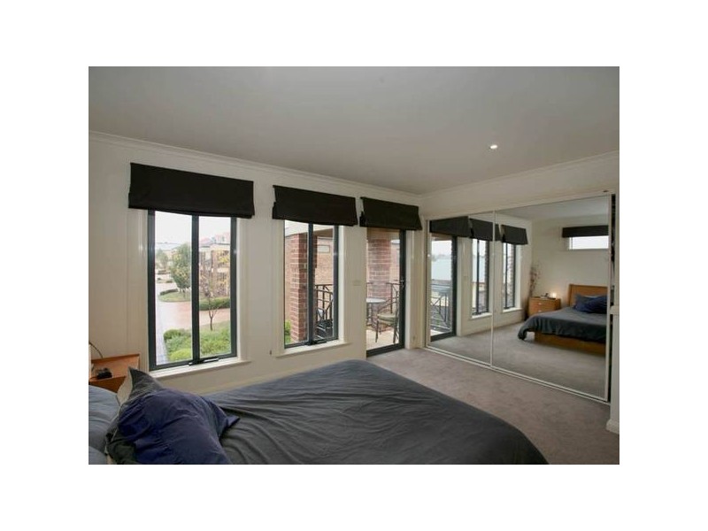 38/18-26 Marlesford Crescent, Berwick VIC 3806