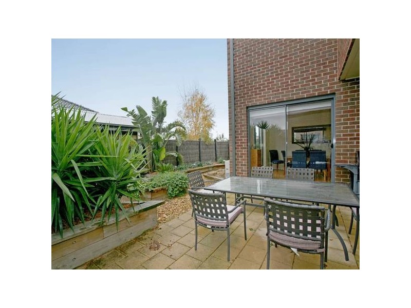 38/18-26 Marlesford Crescent, Berwick VIC 3806