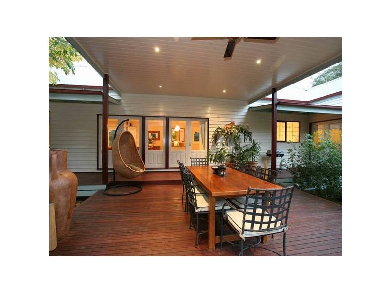 5 Desmond Court, Beaconsfield VIC 3807