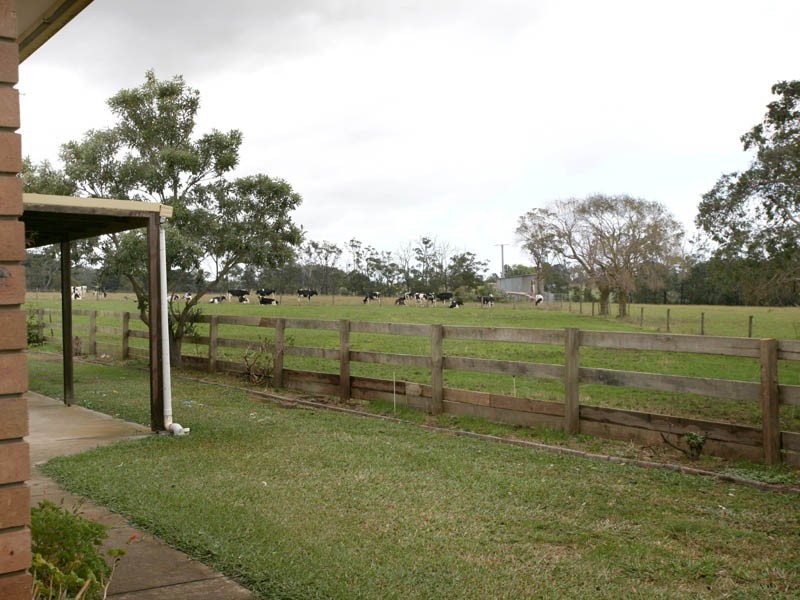 26 Moore Road, Drouin South VIC 3818