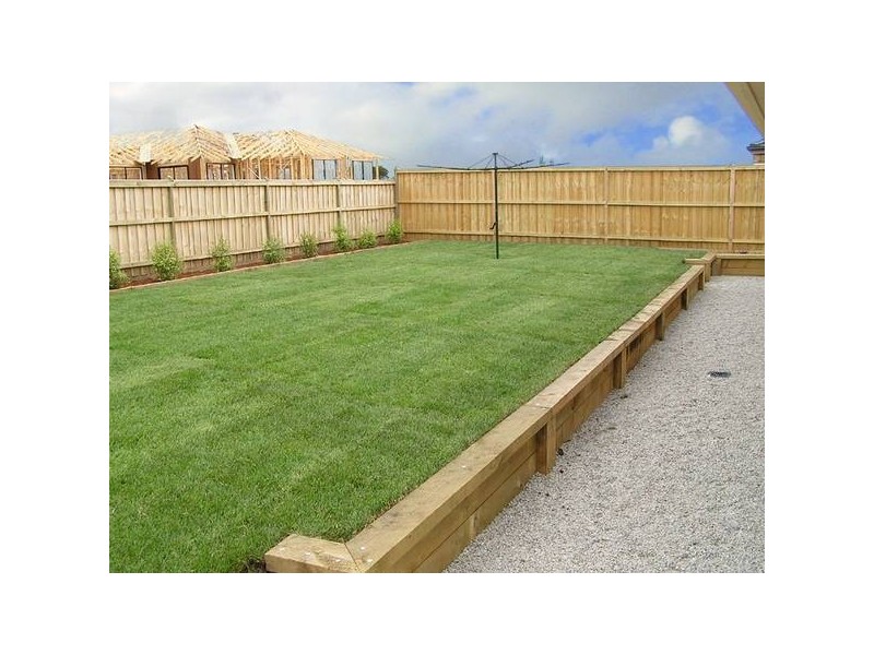 34 Eucumbene Drive, Berwick VIC 3806