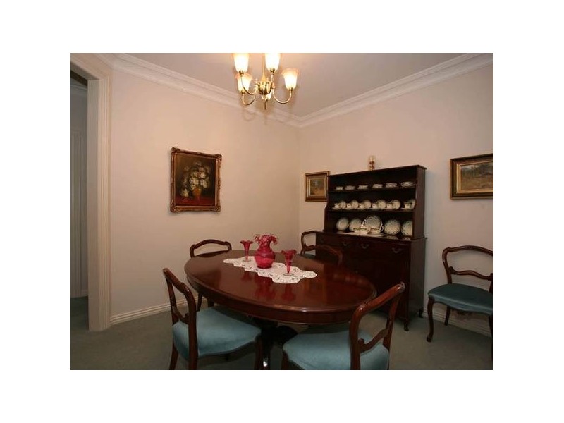 1/97 High Street, Berwick VIC 3806