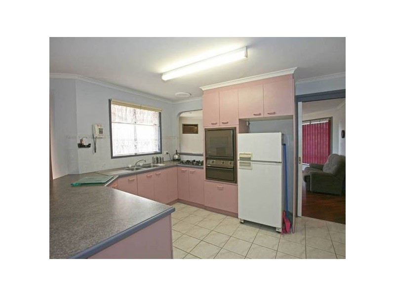 39 Garnet Close, Narre Warren VIC 3805