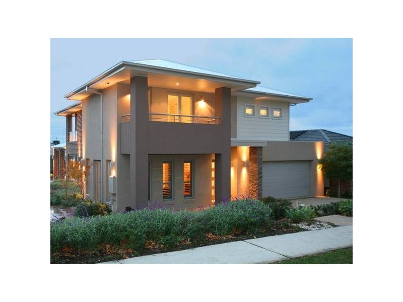 25 Canning Drive, Berwick VIC 3806