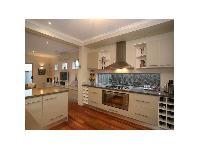 25 Canning Drive, Berwick VIC 3806