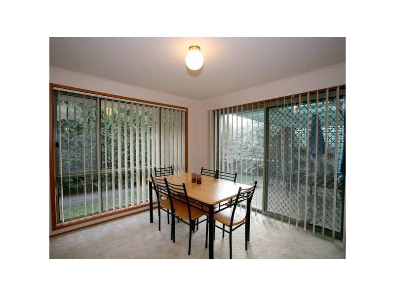 9 Euroa Avenue, Berwick VIC 3806