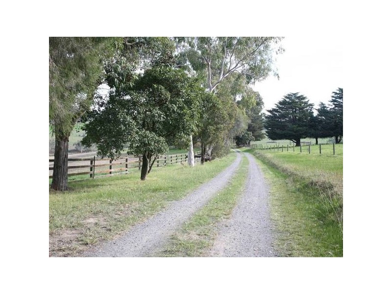 50 Kerrs Lane, Lysterfield VIC 3156