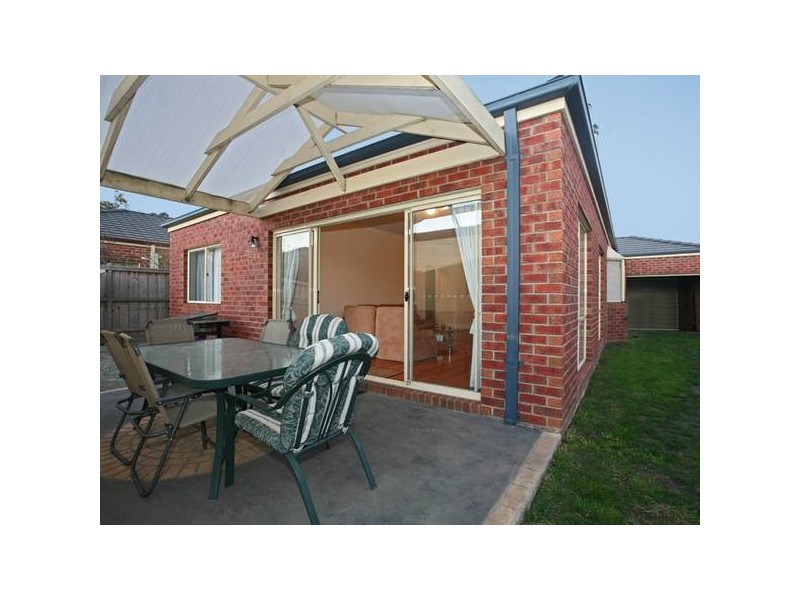 2 Gellibrand Court, Berwick VIC 3806