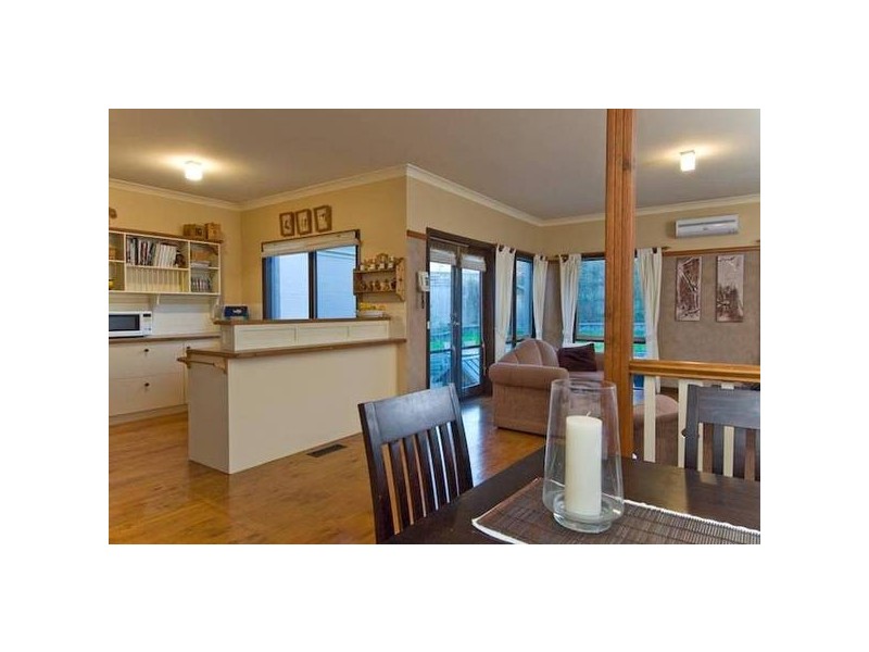 26 Allunga Parade, Berwick VIC 3806