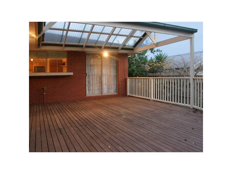 20 Lodge Crescent, Berwick VIC 3806