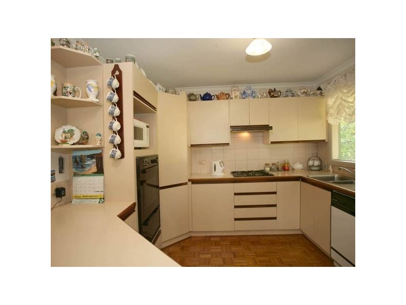 2/53 Peel Street, Berwick VIC 3806