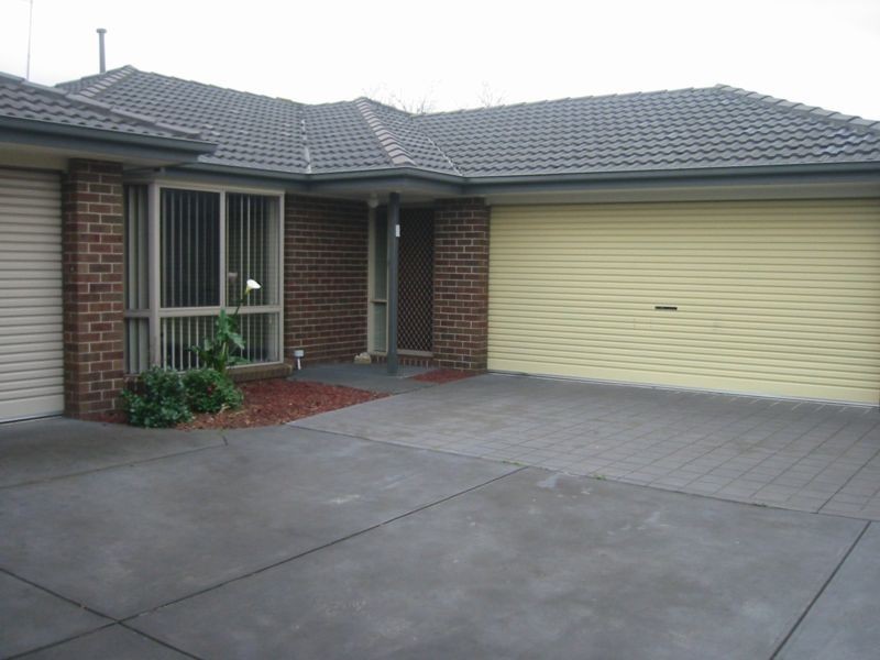 3/12-14 Fieldhouse Lane, Berwick VIC 3806