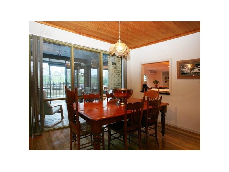 222 Split Rock Road, Beaconsfield Upper VIC 3808