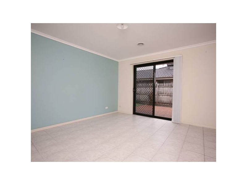 6 Terri-Ester Drive, Berwick VIC 3806