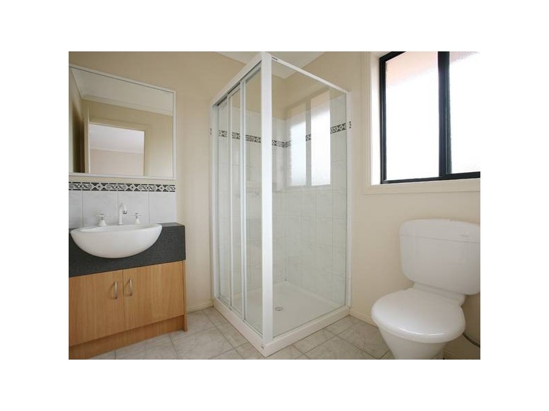 6 Terri-Ester Drive, Berwick VIC 3806