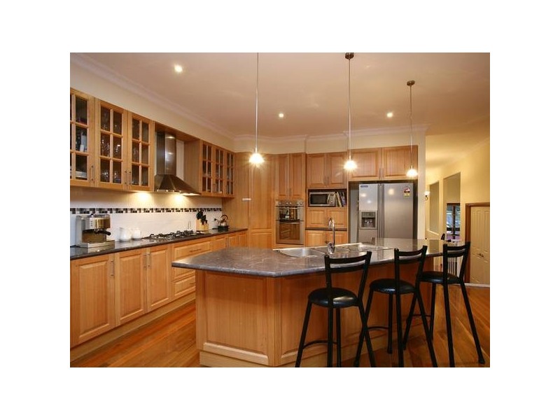 24 North Hidden Valley Circuit, Beaconsfield VIC 3807