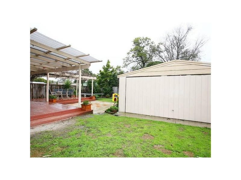 19 Chirnside Road, Berwick VIC 3806