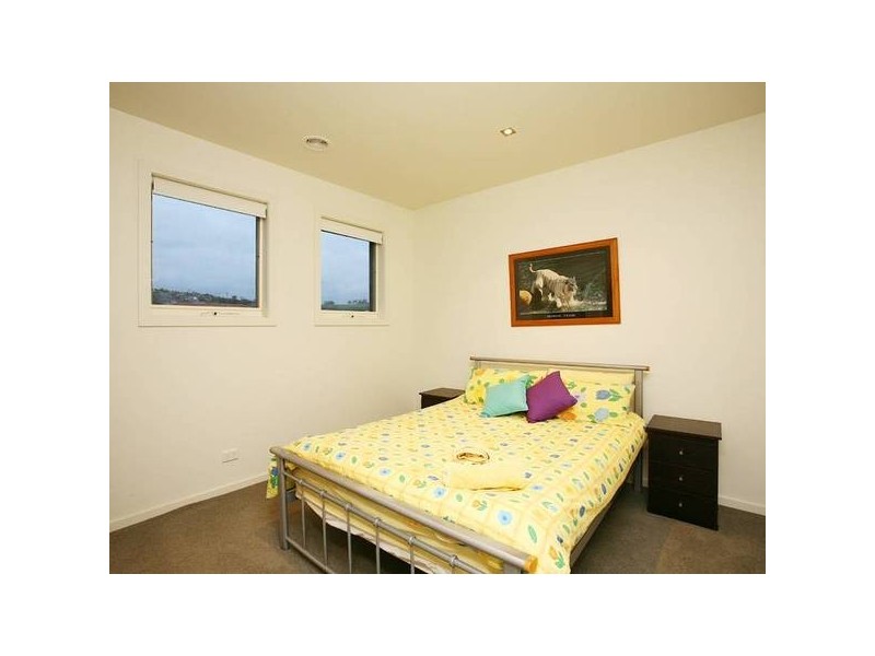 37 Sheldon Drive, Berwick VIC 3806