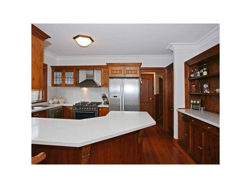 3 Mary Court, Berwick VIC 3806