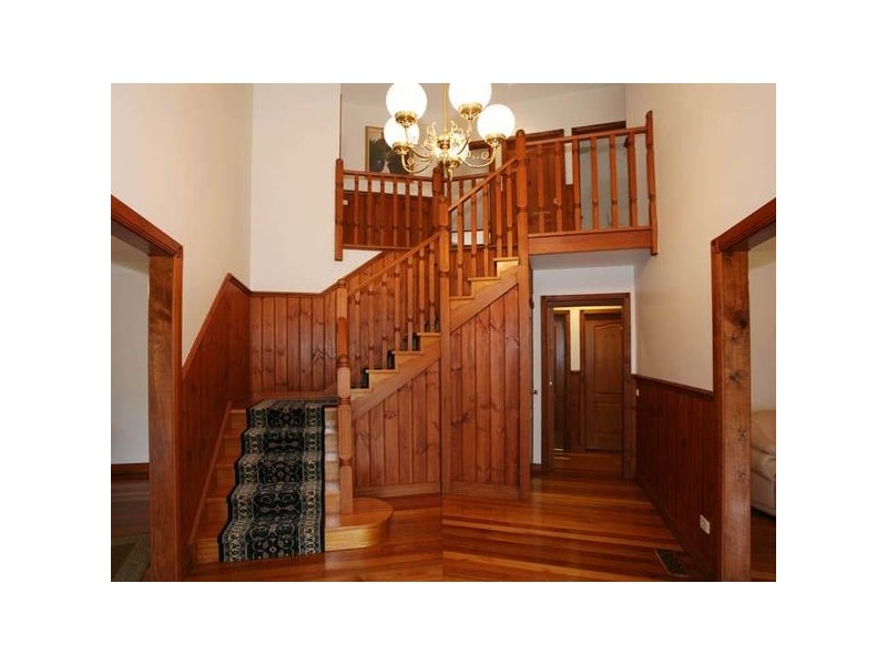 3 Mary Court, Berwick VIC 3806