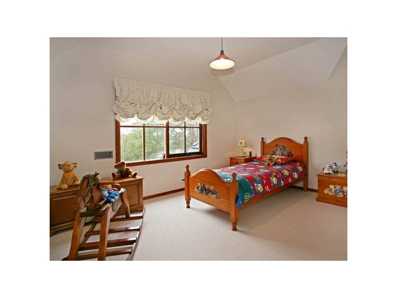 3 Mary Court, Berwick VIC 3806