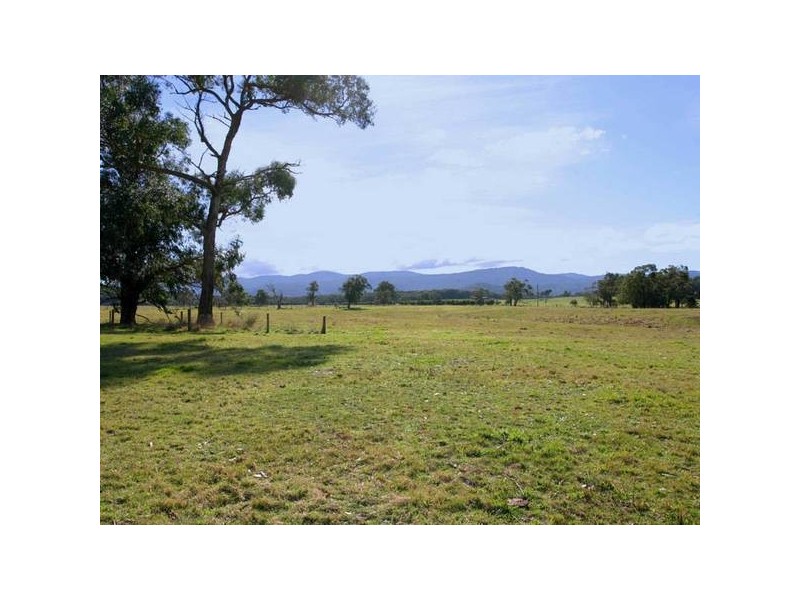 580 Ellis Road, Tonimbuk VIC 3815