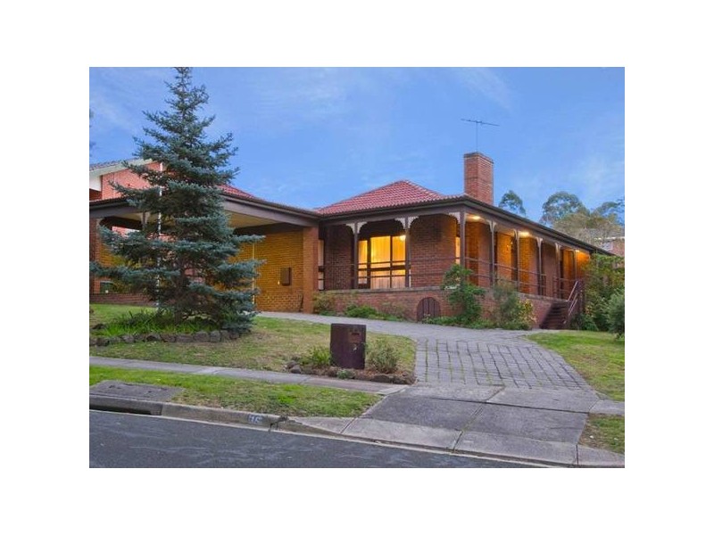 16 Shute Avenue, Berwick VIC 3806