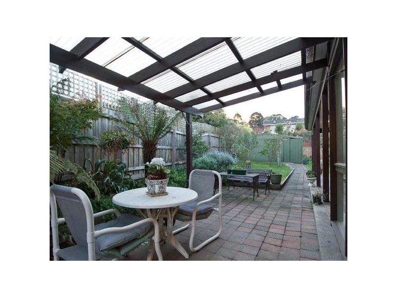 16 Shute Avenue, Berwick VIC 3806