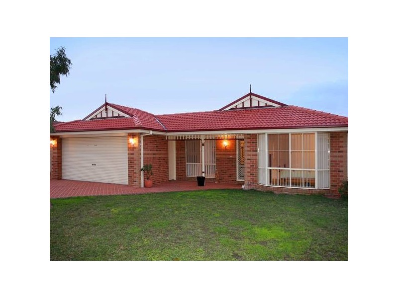 12 Duffy Court, Berwick VIC 3806