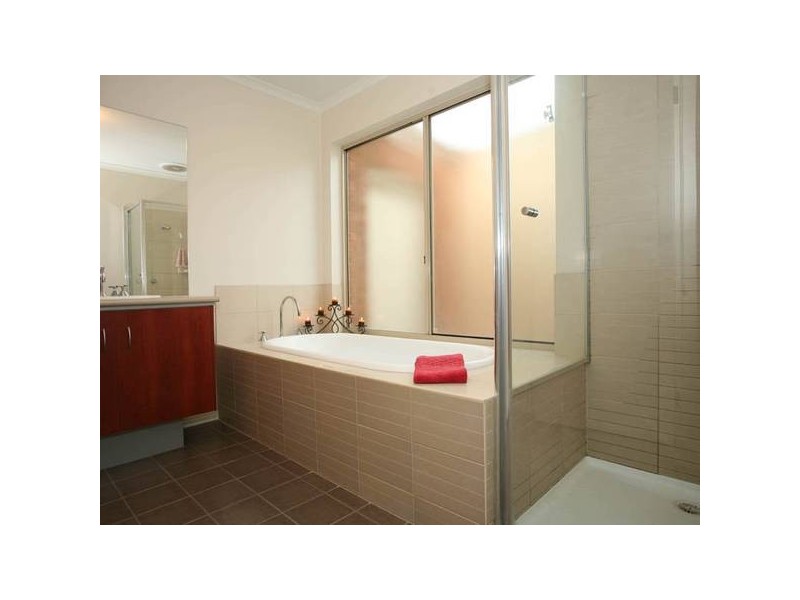 36 Stefan Drive, Berwick VIC 3806