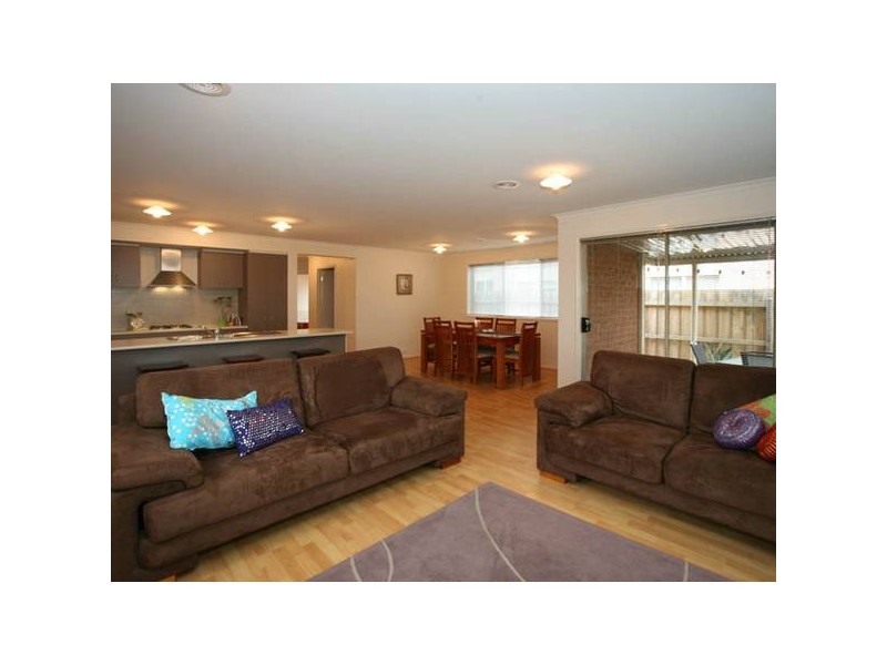 36 Stefan Drive, Berwick VIC 3806