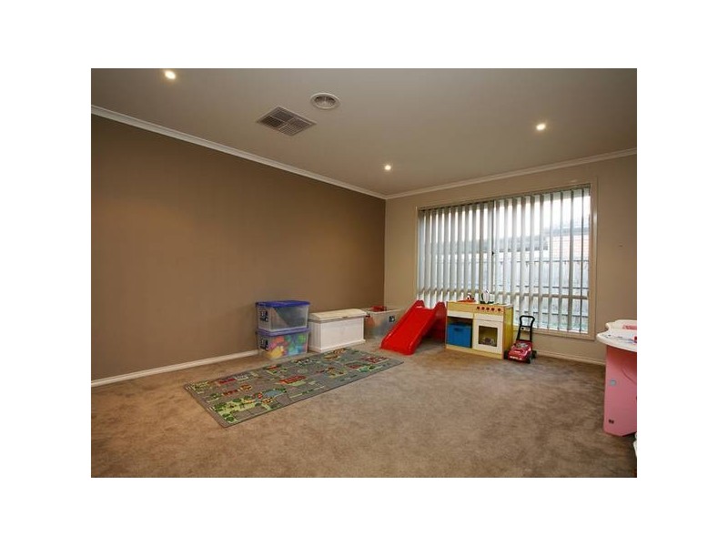 29 Ambiance Crescent, Narre Warren South VIC 3805