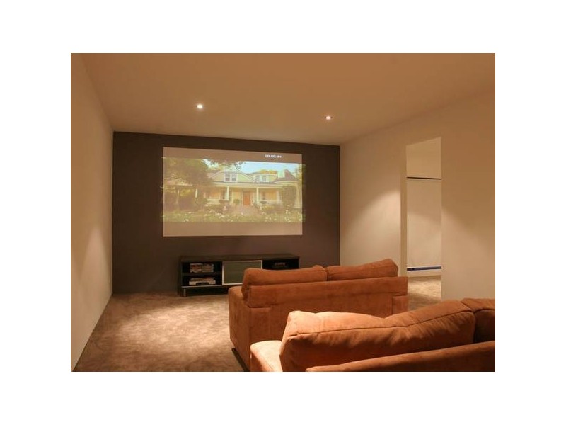 4 Hunt Club Road, Narre Warren South VIC 3805