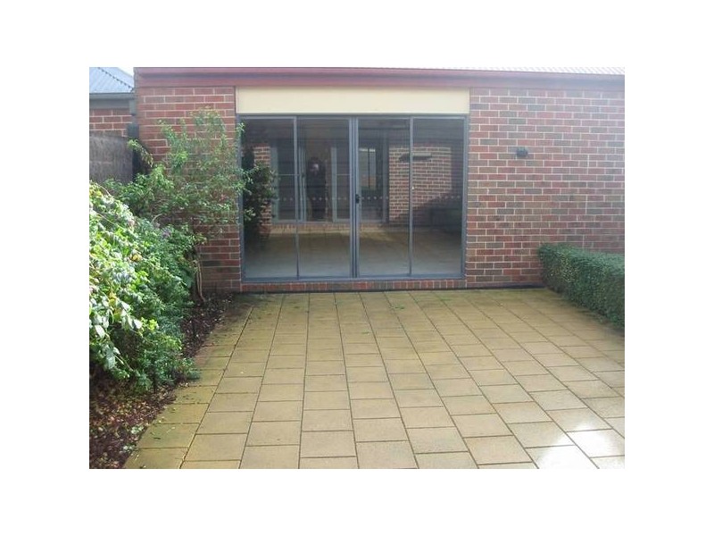 31/28-26 Marlesford Crescent, Berwick VIC 3806