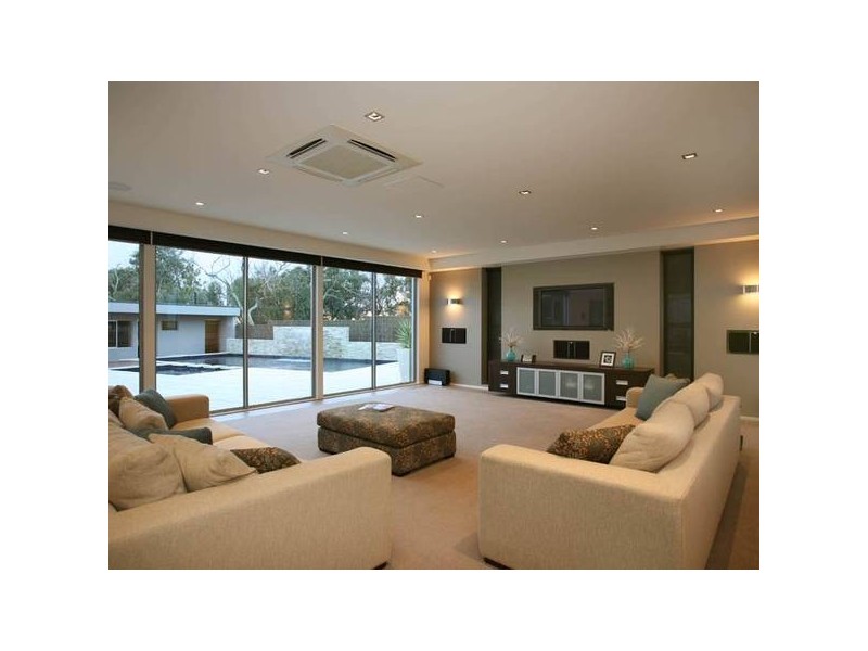 20 North Hidden Valley Circuit, Beaconsfield VIC 3807