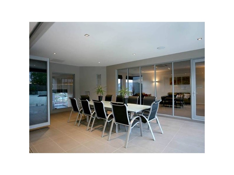 20 North Hidden Valley Circuit, Beaconsfield VIC 3807